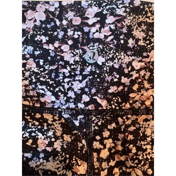 Lululemon Wunder Under High-Rise Tight 28" Full on Luxtreme Size 6 - Picture 5 of 8